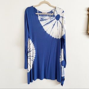 Soft Surroundings Blue and White Tie-Dye Top